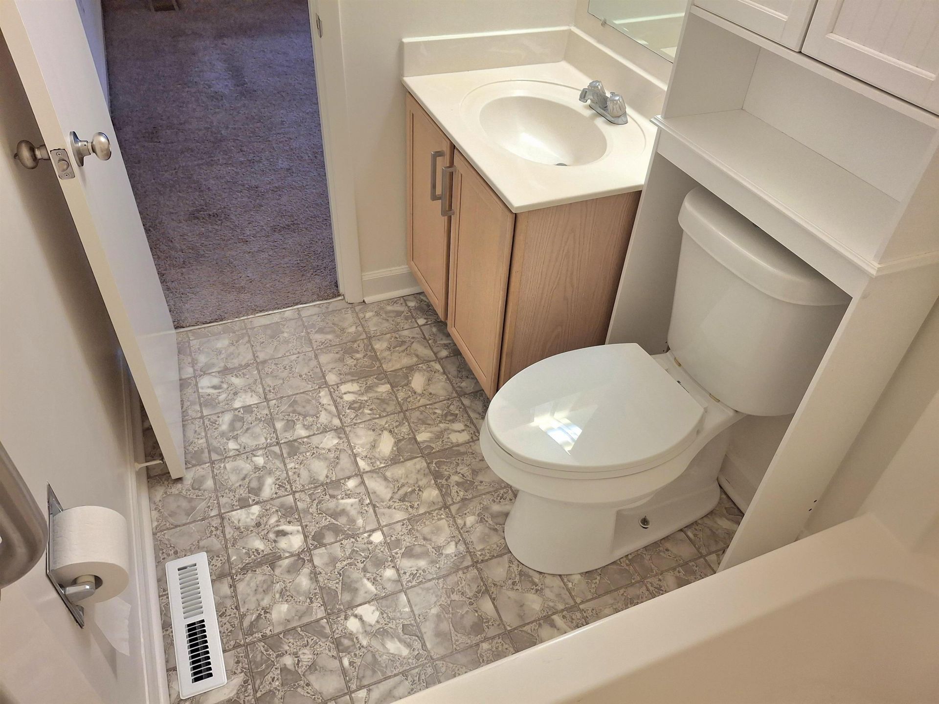938 Villa Dr. Photo 43
