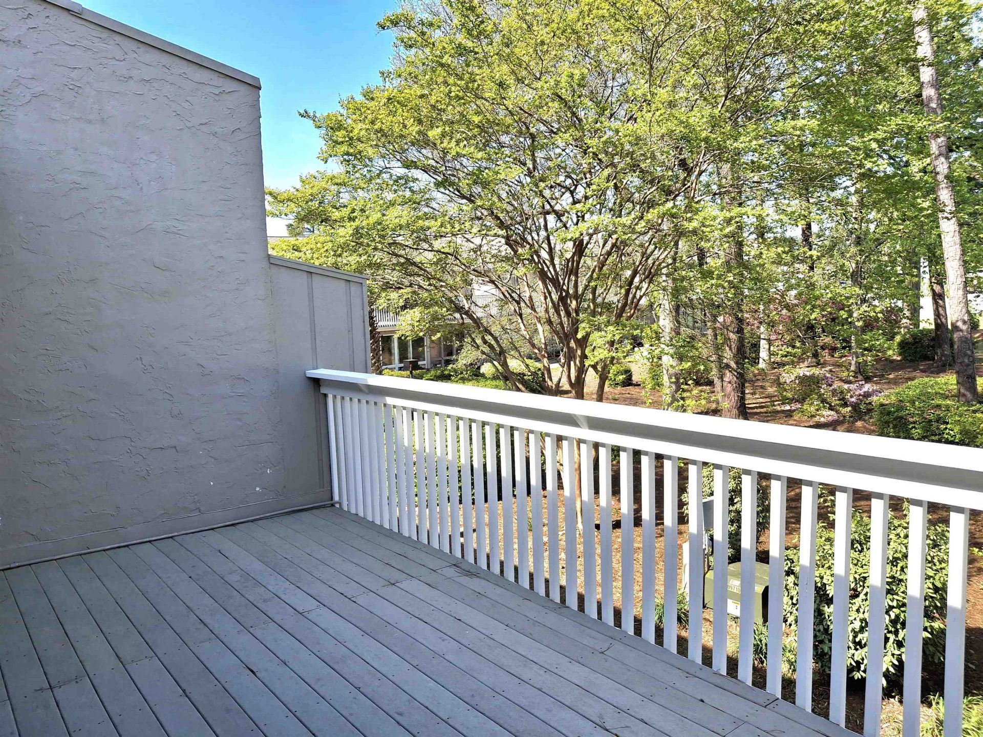 938 Villa Dr. Photo 46