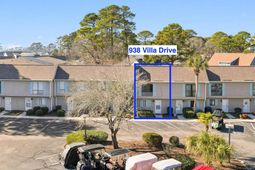 938 Villa Dr. photo 4