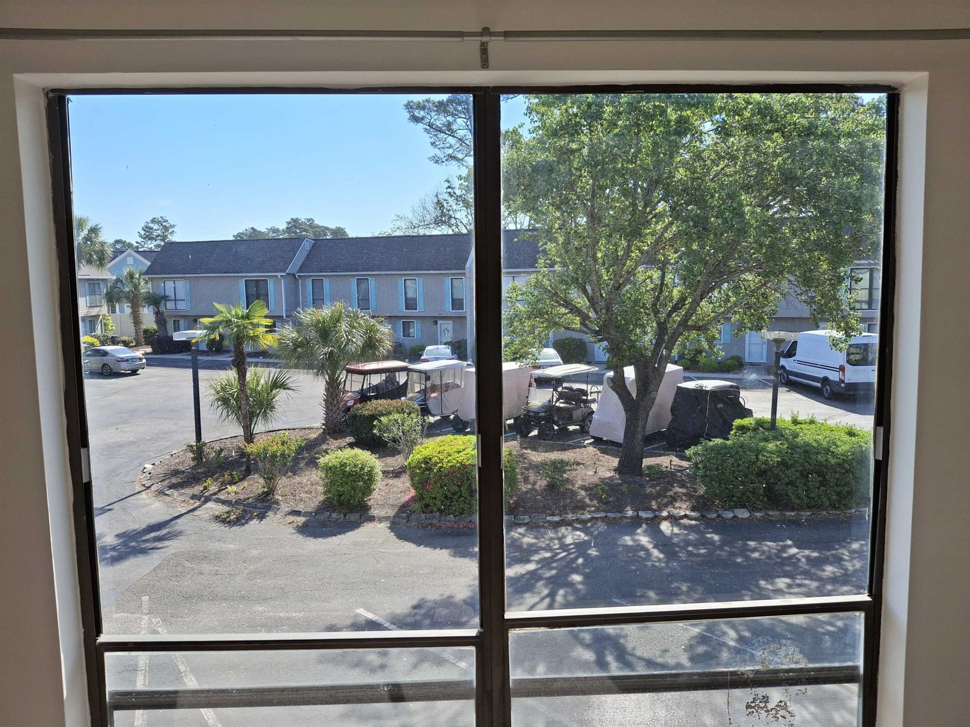 938 Villa Dr. Photo 52