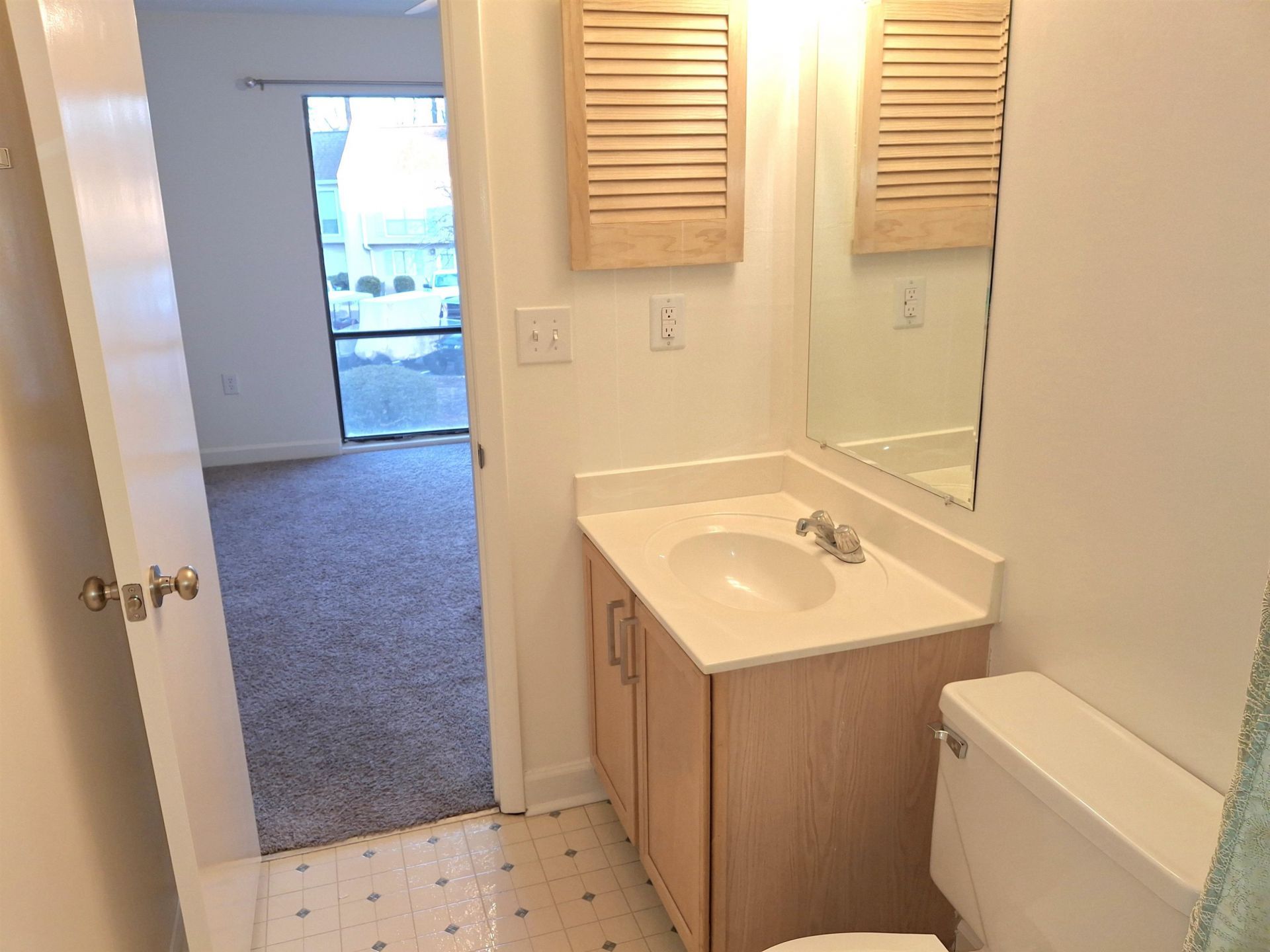 938 Villa Dr. Photo 56