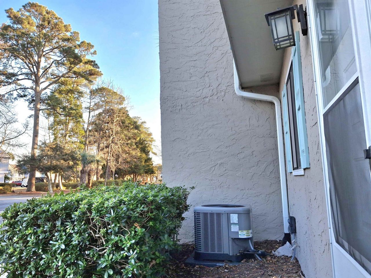 938 Villa Dr. Photo 58