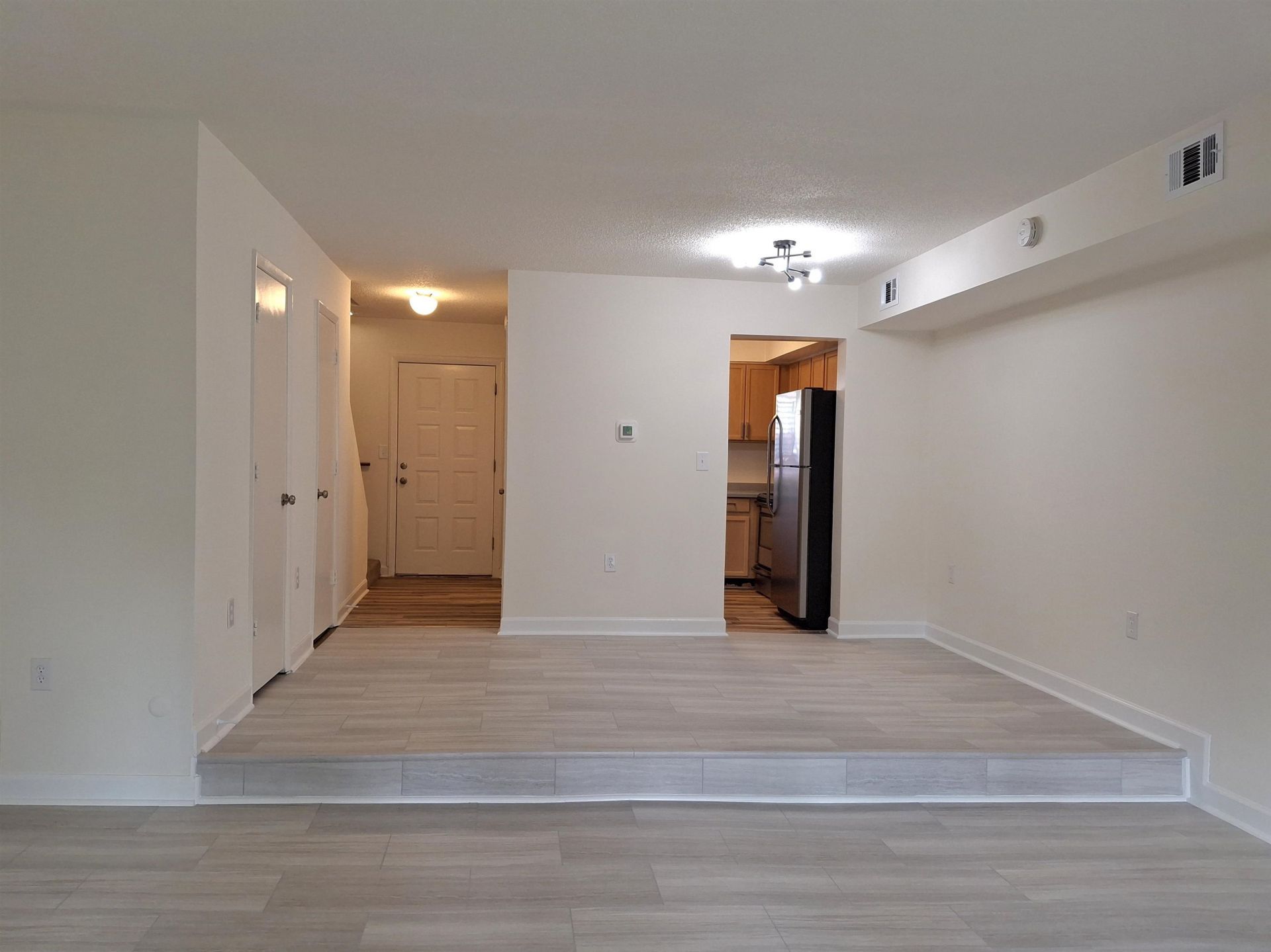 938 Villa Dr. Photo 86