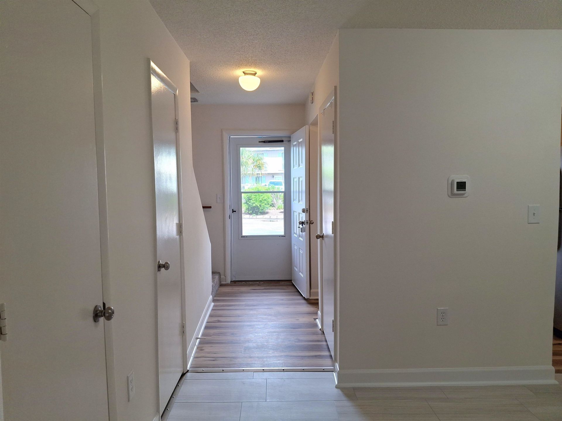 938 Villa Dr. Photo 87
