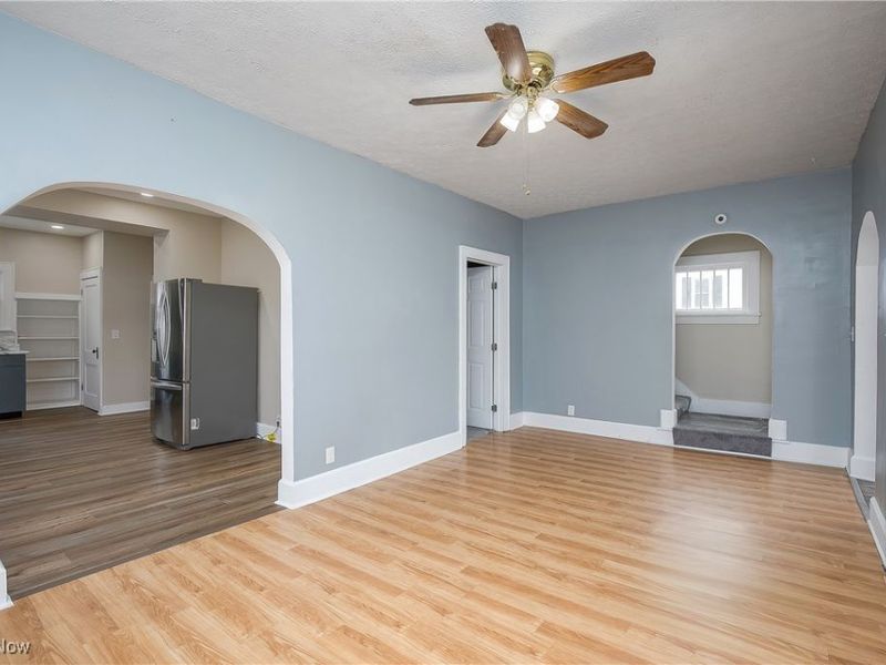 230 Superior Street, Louisville, OH 44641 Photo 13