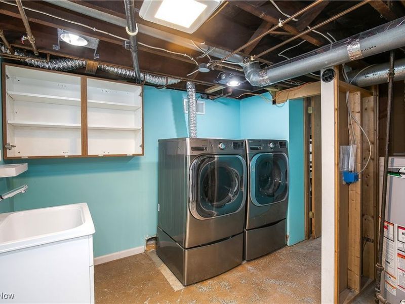 230 Superior Street, Louisville, OH 44641 Photo 29