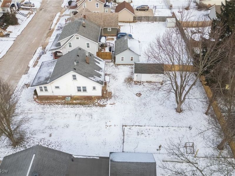 230 Superior Street, Louisville, OH 44641 Photo 3