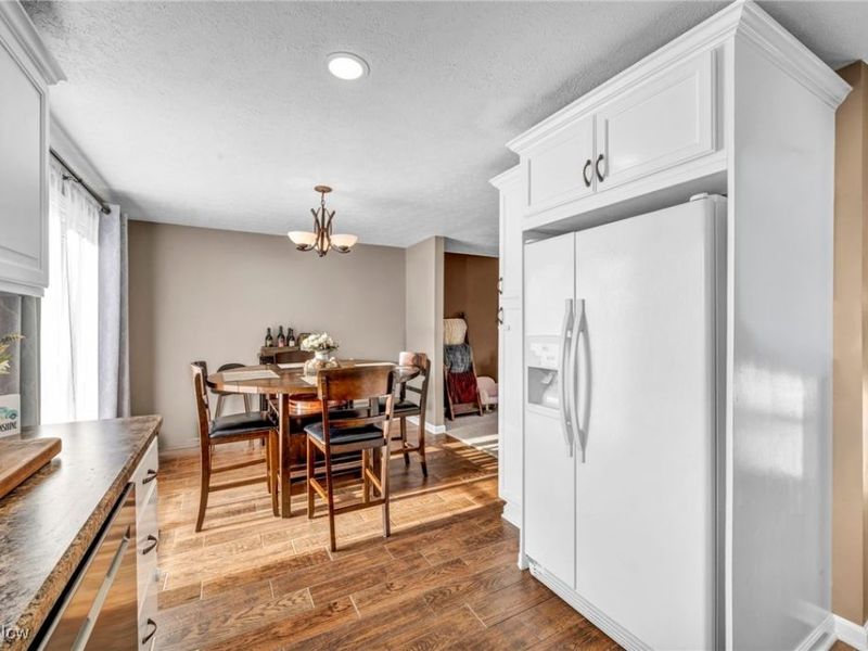 1690 Cloverview Drive, Uniontown, OH 44685 Photo 13