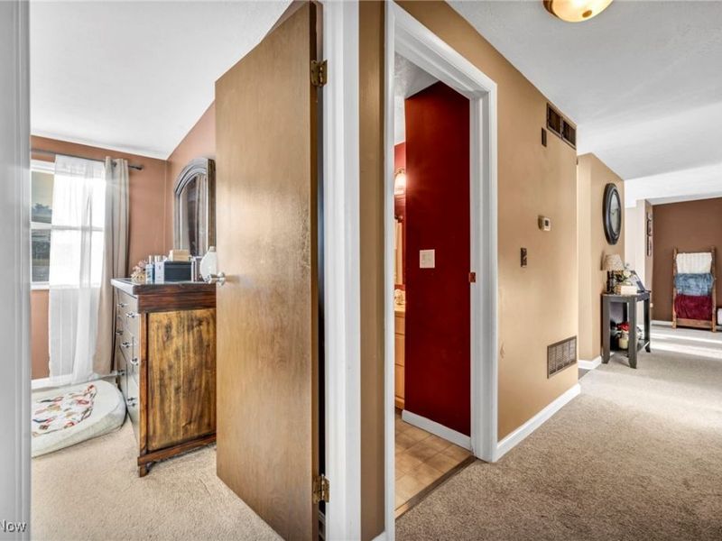 1690 Cloverview Drive, Uniontown, OH 44685 Photo 16