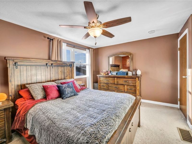 1690 Cloverview Drive, Uniontown, OH 44685 Photo 21