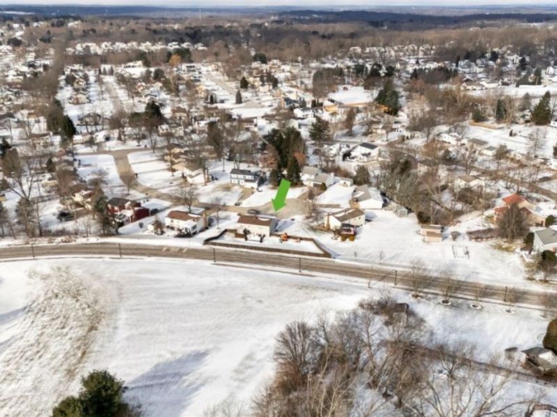 1690 Cloverview Drive, Uniontown, OH 44685 Photo 46