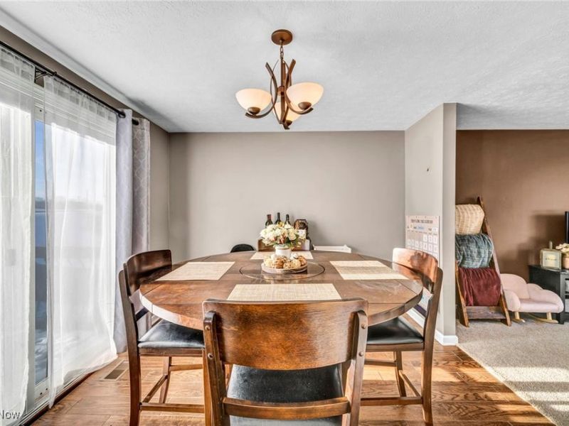 1690 Cloverview Drive, Uniontown, OH 44685 Photo 9