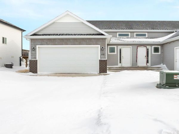 2707 Westwood Street W, West Fargo, ND 58078