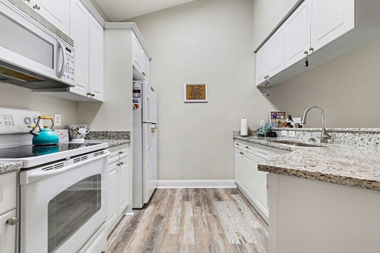 703 Shearwater Ct. Photo 12