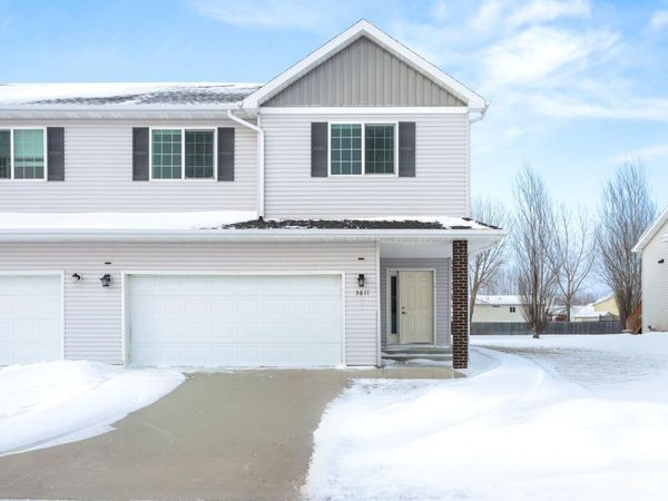 3611 15th Street S, Moorhead, MN 56560