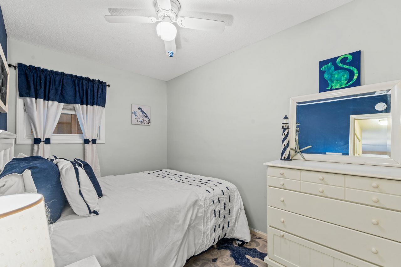 212 29th Ave. N Photo 19