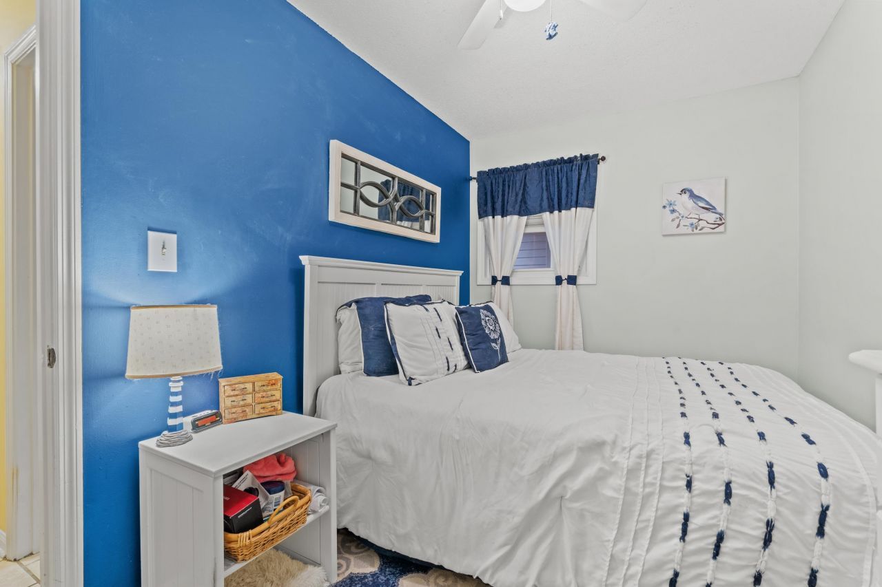 212 29th Ave. N Photo 20