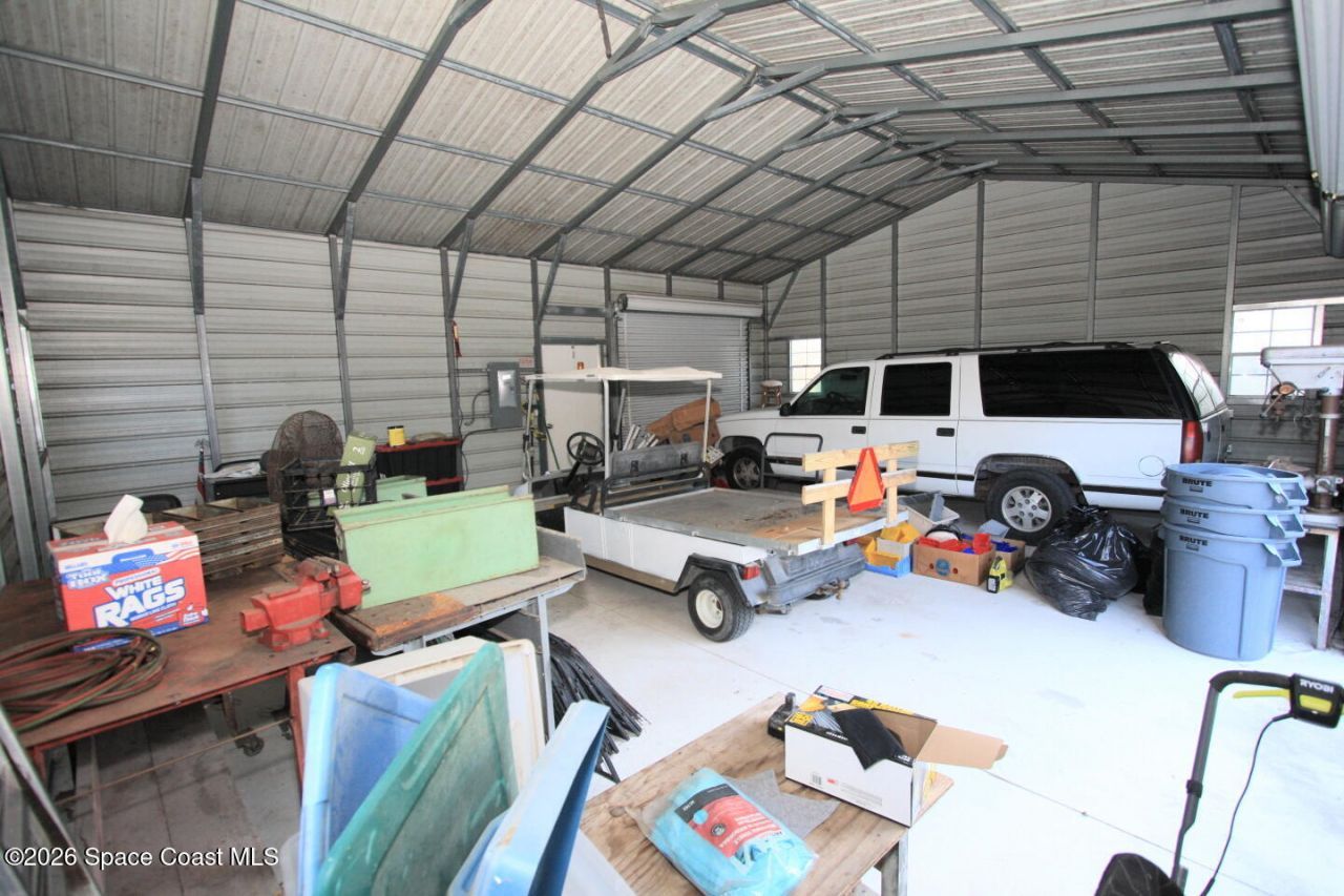 8205 93rd Avenue, Vero Beach, FL 32967 Photo