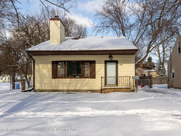 705 Hunter Boulevard, Lansing, MI 48910