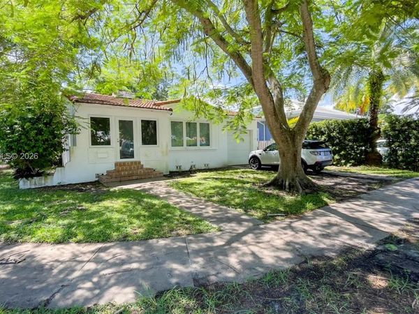 796 NE 88th St, Miami, FL 33138