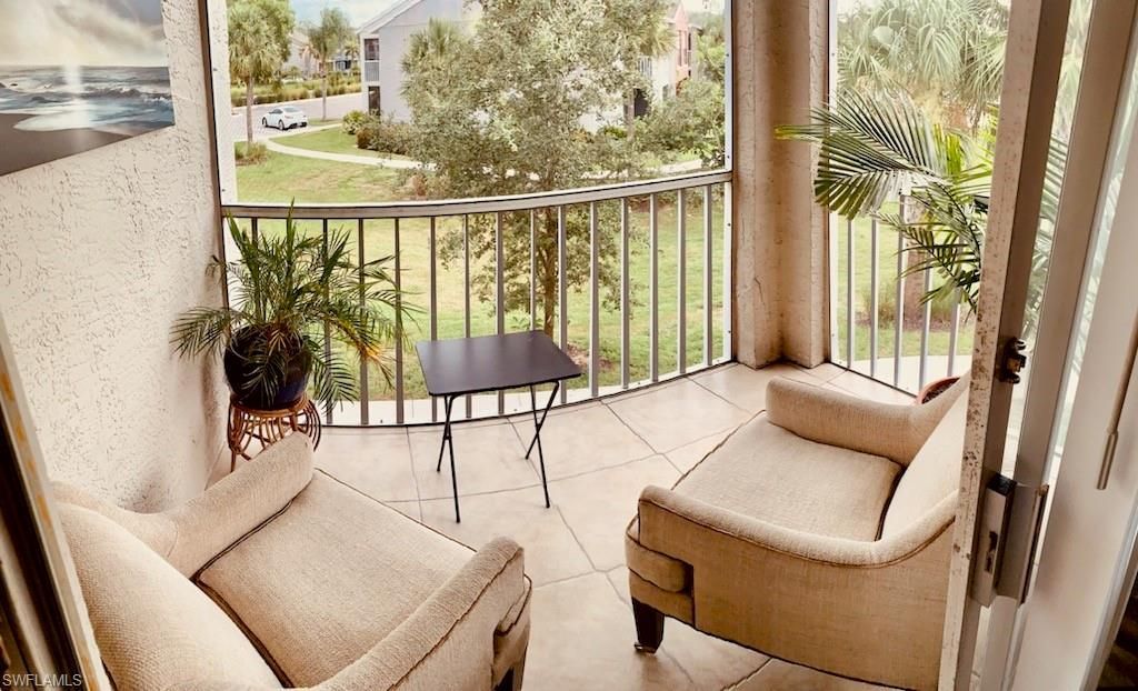 124 Santa Clara Dr, Unit 15, Naples, FL 34104 Photo