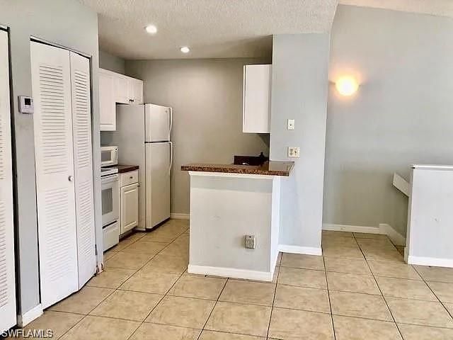 124 Santa Clara Dr, Unit 15, Naples, FL 34104 Photo
