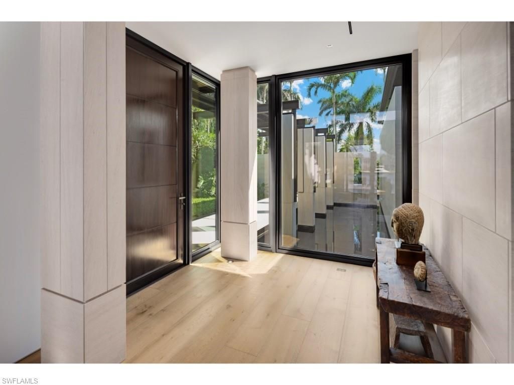 3065 Fort Charles Dr, Naples, FL 34102 Photo