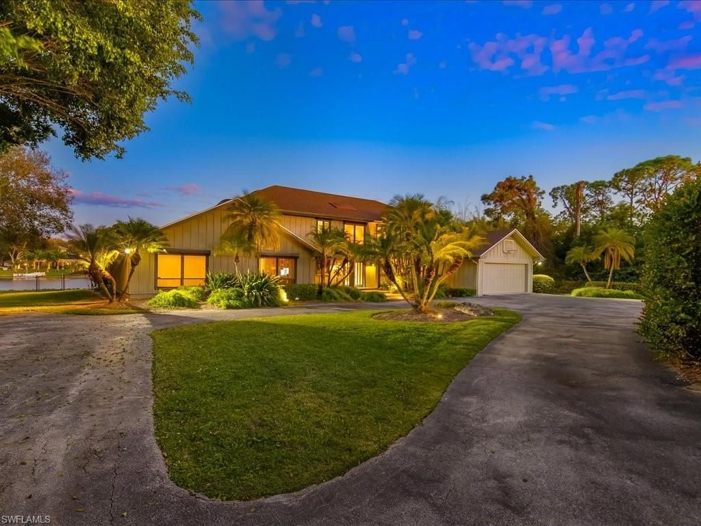 154 Cajeput Dr, Naples, FL 34108 Photo