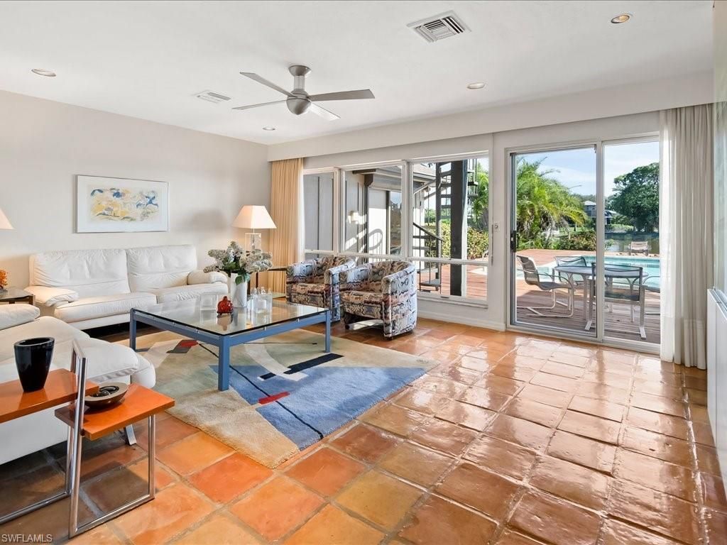 154 Cajeput Dr, Naples, FL 34108 Photo