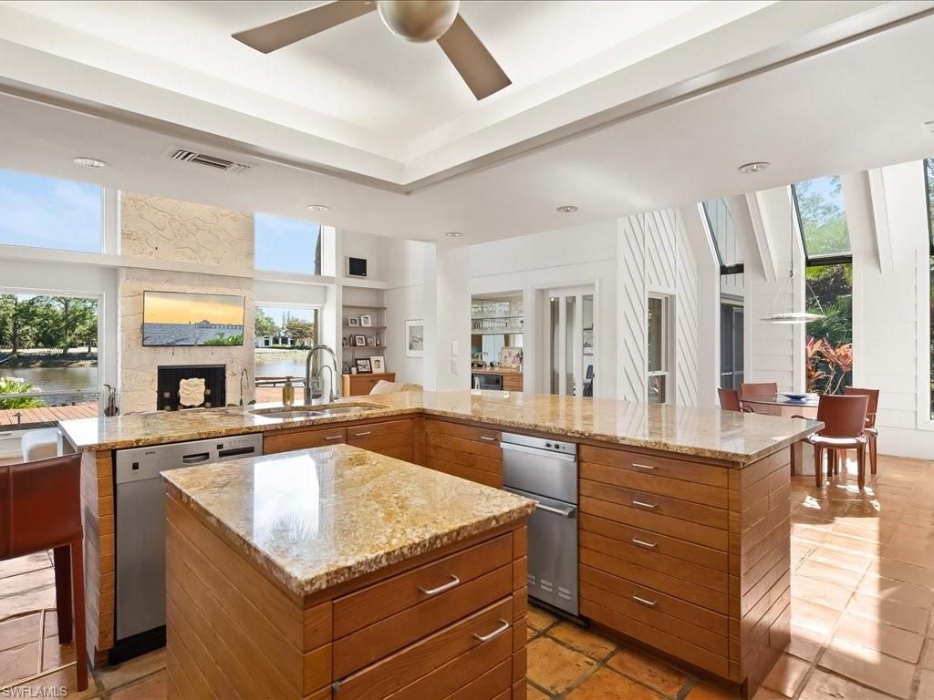 154 Cajeput Dr, Naples, FL 34108 Photo