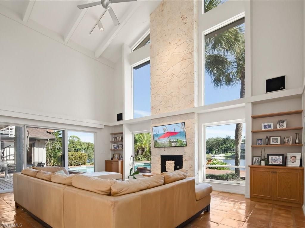 154 Cajeput Dr, Naples, FL 34108 Photo