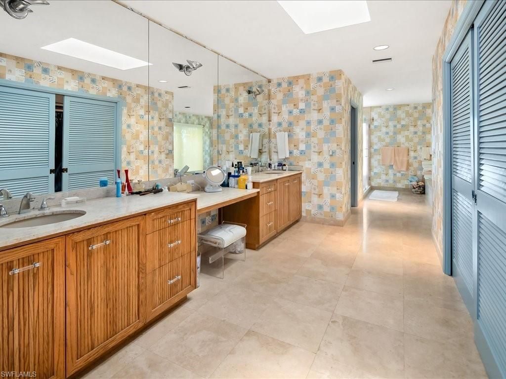 154 Cajeput Dr, Naples, FL 34108 Photo