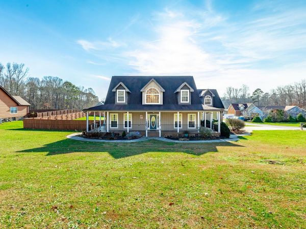 2322 Mowbray Pike, Soddy Daisy, TN 37379