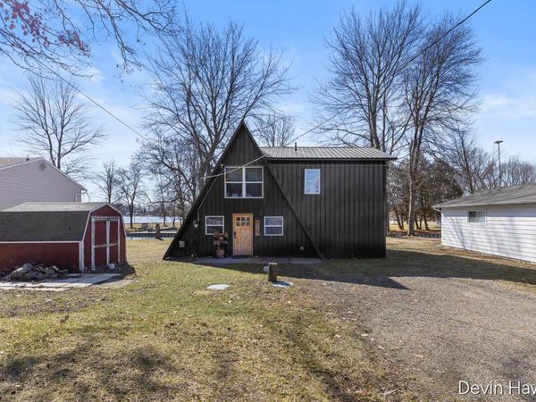 259 Ivason Drive, Stanton, MI 48888