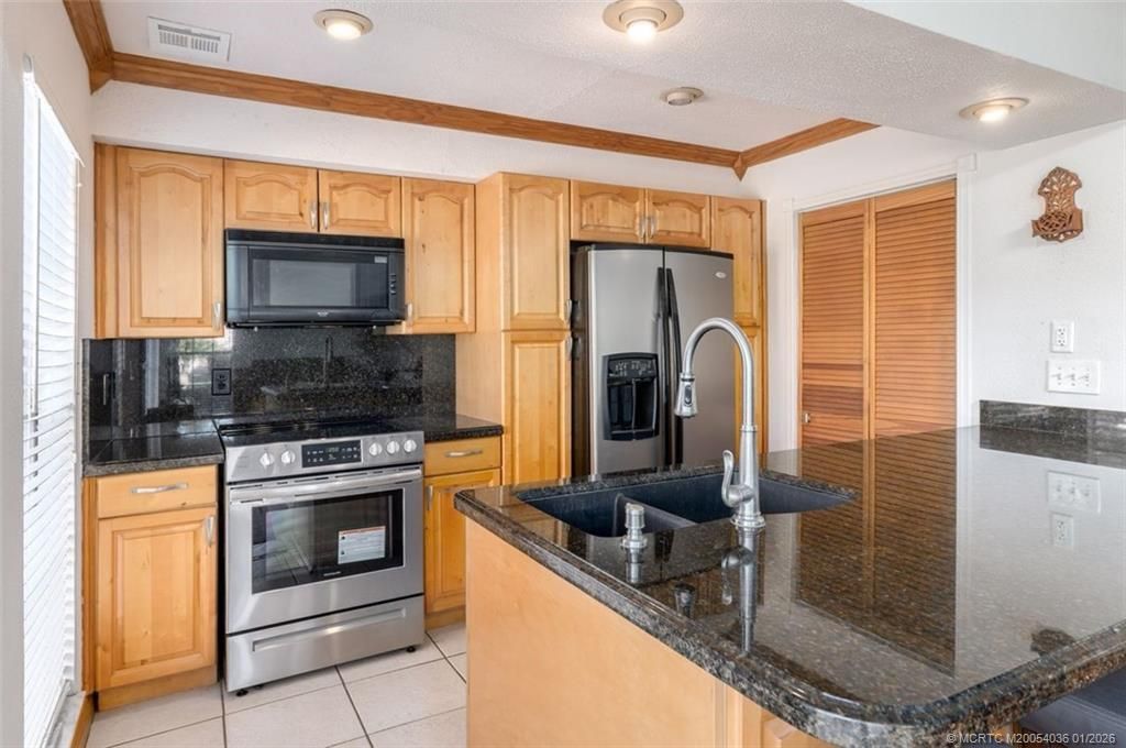 3307 SE Sandpiper Circle, Port Saint Lucie, FL 34952 Photo