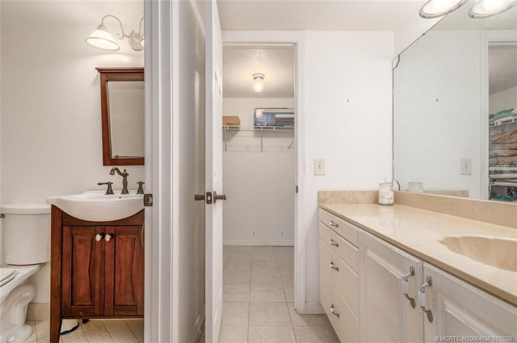 3307 SE Sandpiper Circle, Port Saint Lucie, FL 34952 Photo