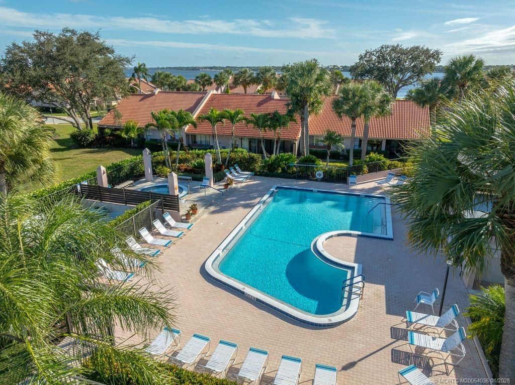 3307 SE Sandpiper Circle, Port Saint Lucie, FL 34952 Photo