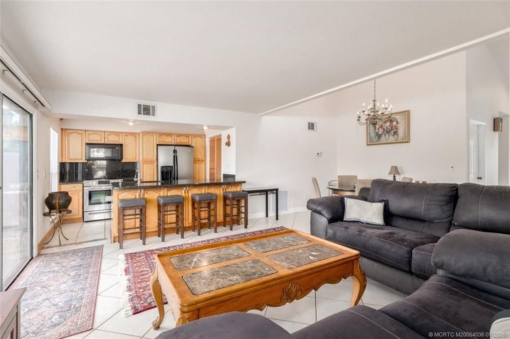 3307 SE Sandpiper Circle, Port Saint Lucie, FL 34952 Photo