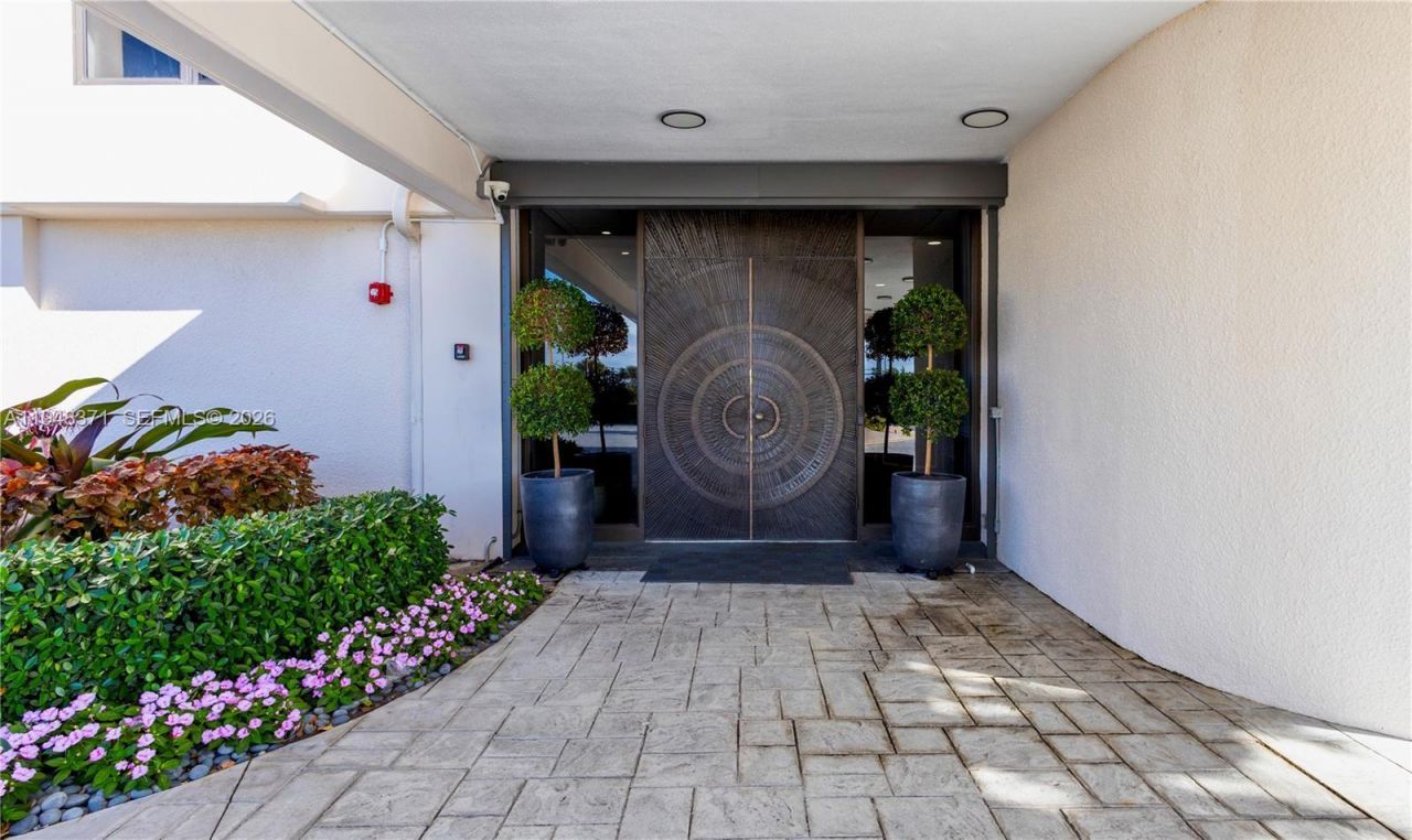 Please Call For Address, Unit 15G, Singer Island, FL 33404 Photo