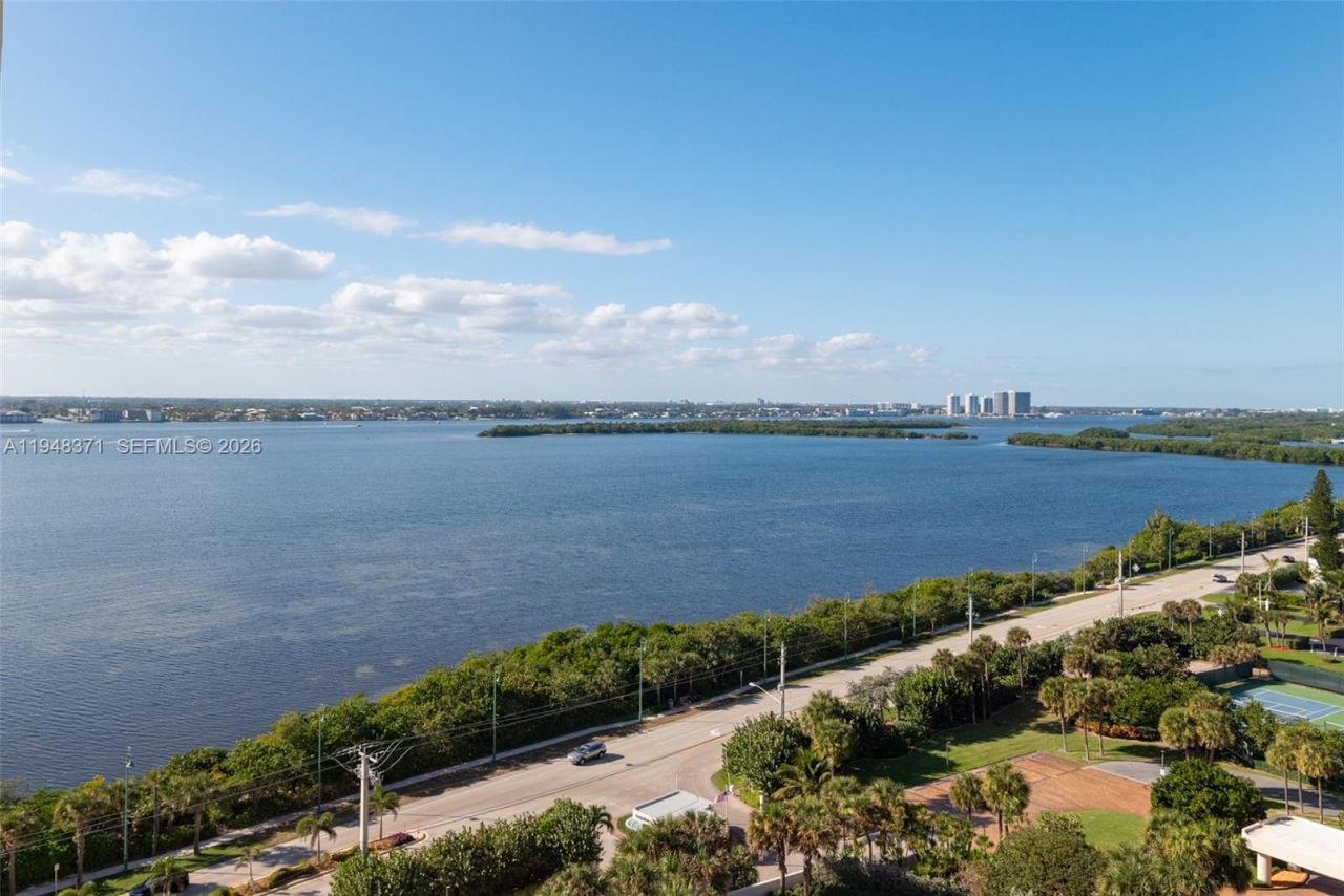 Please Call For Address, Unit 15G, Singer Island, FL 33404 Photo