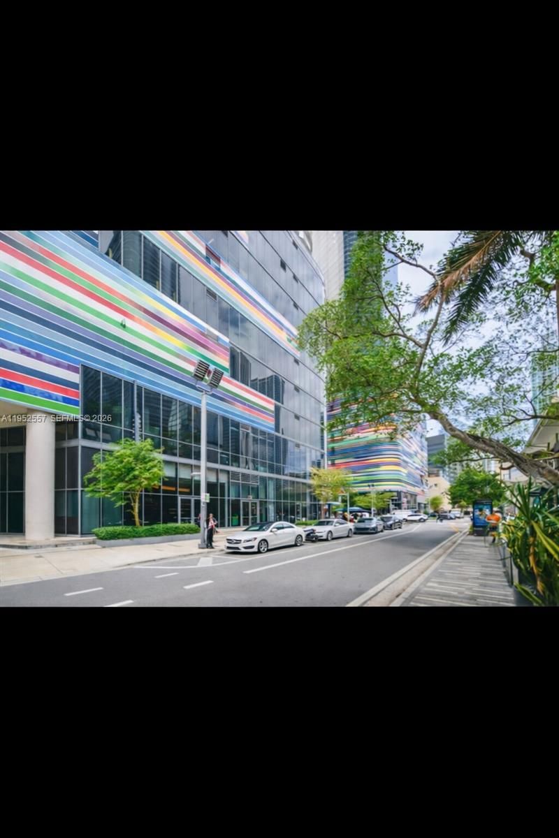 45 SW 9th St , Unit 1004, Miami, FL 33130 Photo