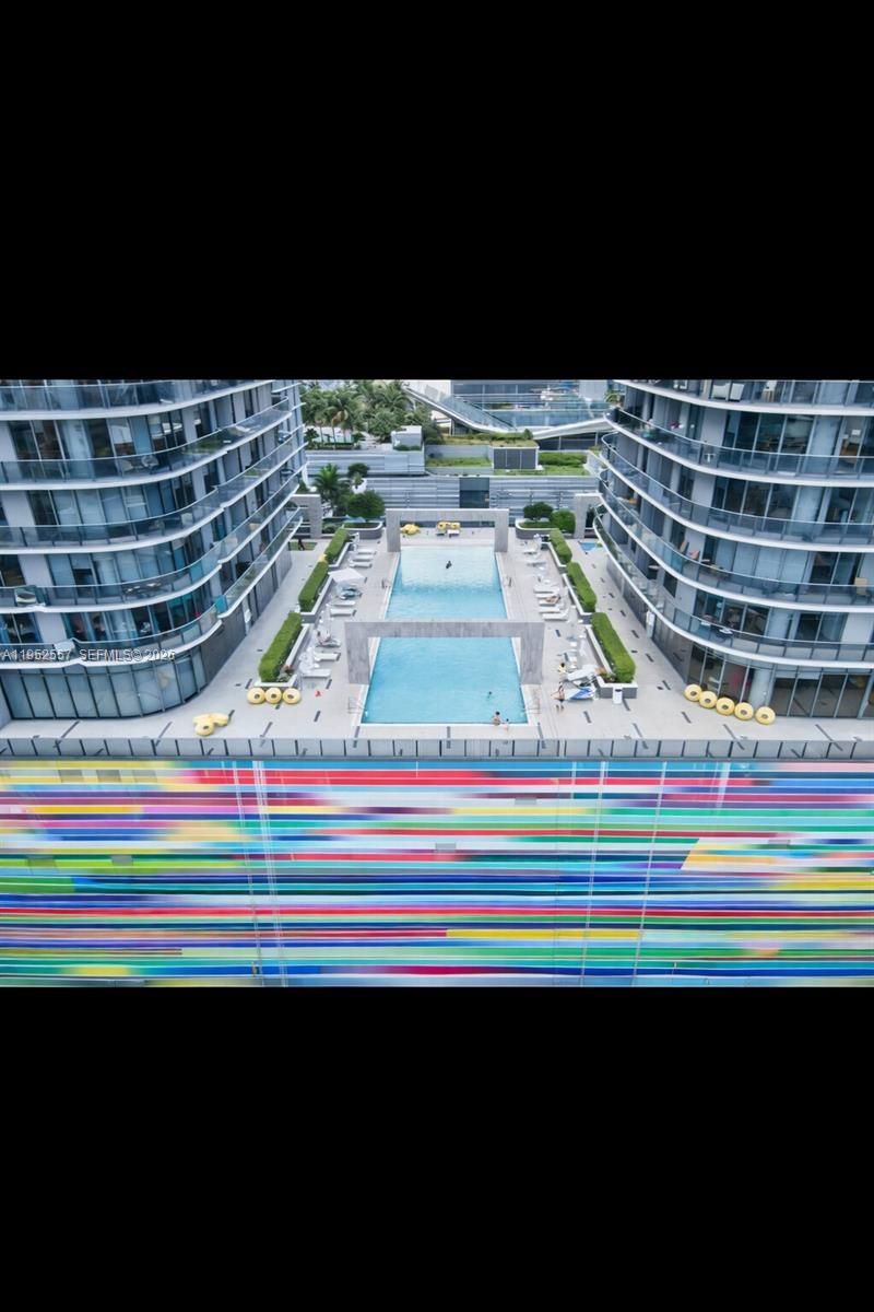 45 SW 9th St , Unit 1004, Miami, FL 33130 Photo