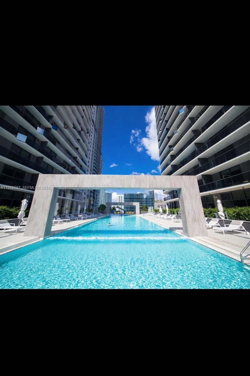 45 SW 9th St , Unit 1004, Miami, FL 33130 Photo