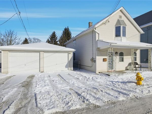 32 Wildy Avenue, Cheektowaga, NY 14211