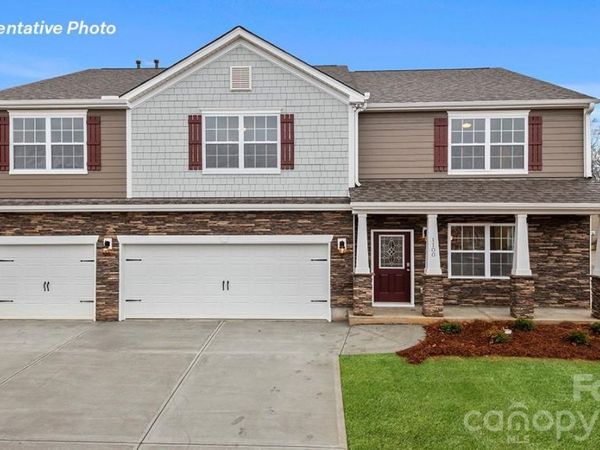 160 Apple Orchard Court , Statesville, NC 28677