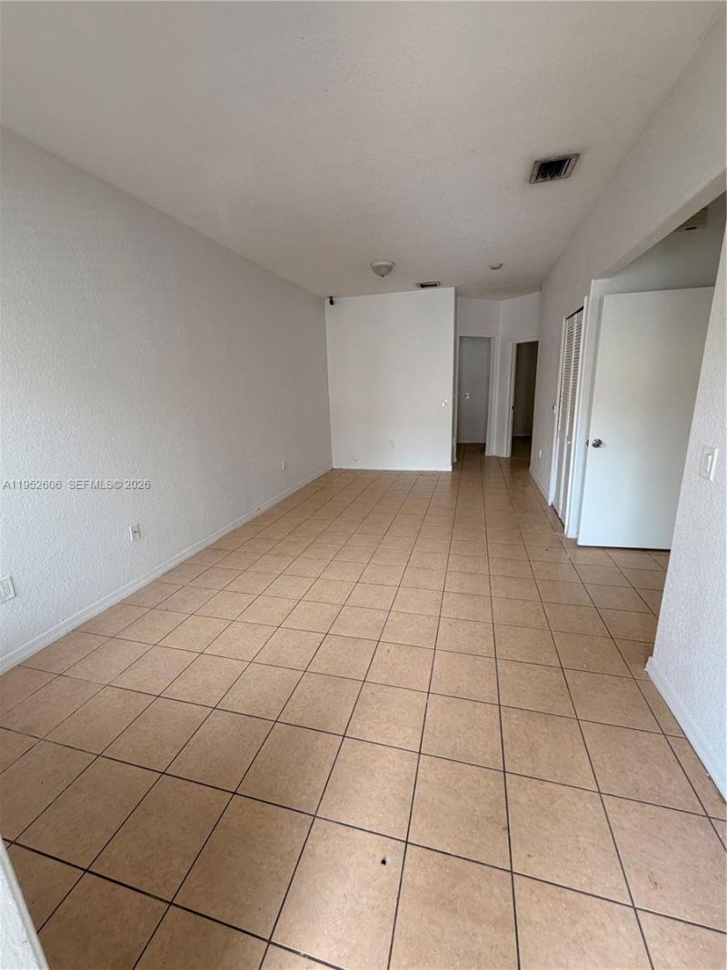 13264 Old Biscayne Dr, Unit 405, Homestead, FL 33033 Photo