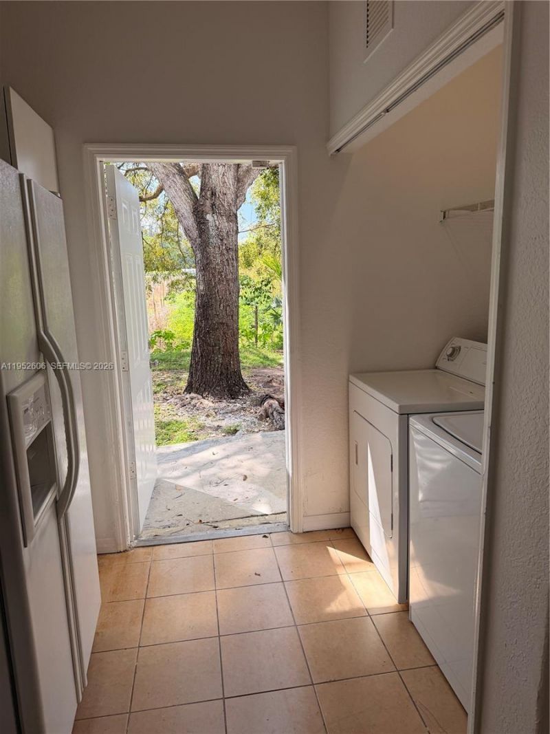 13264 Old Biscayne Dr, Unit 405, Homestead, FL 33033 Photo
