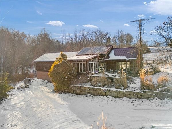 15216 Grove Road SE, Port Washington, OH 43837