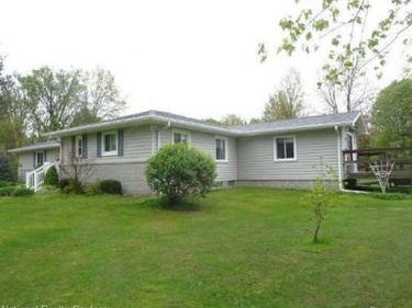 27125 Delos Road, Belleville, MI 48164