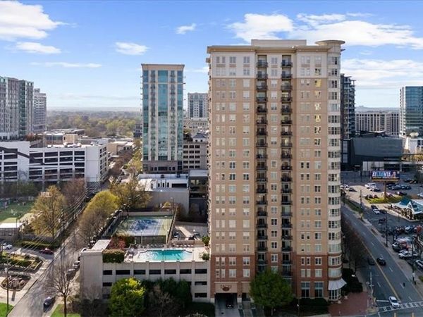 325 E Paces Ferry Road NE, Unit 504, Atlanta, GA 30305